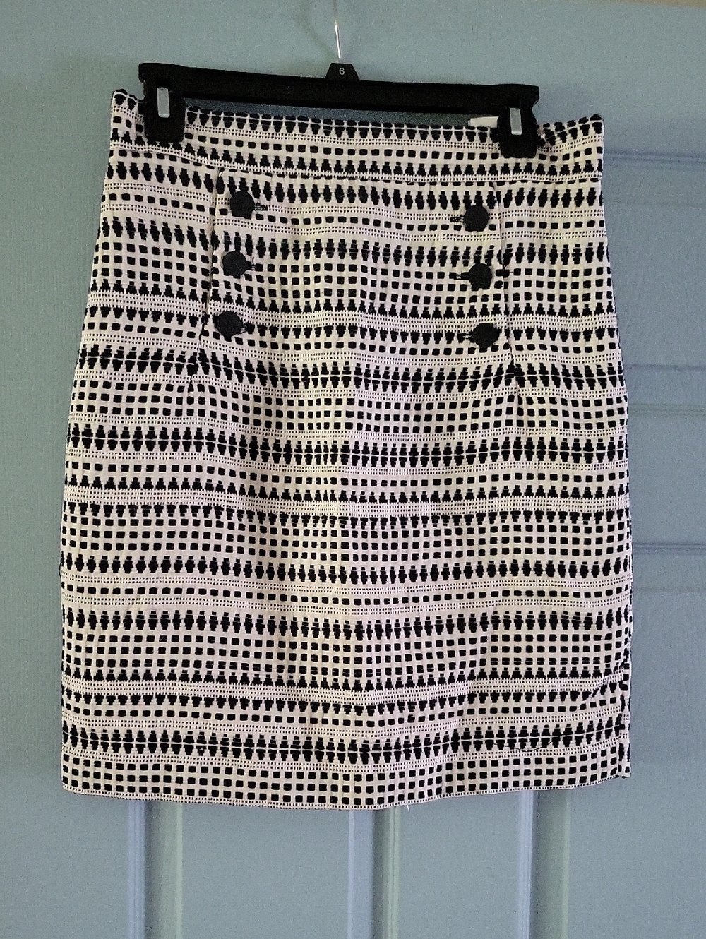 H&M Black and White Geometric Button-Front Pencil Skirt